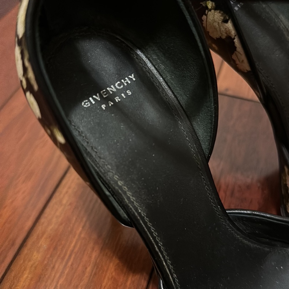 Givenchy Floral Sandal Heels 6.5 - Picture 3 of 12